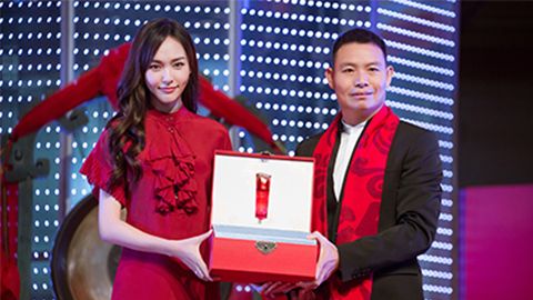 中国美正当红，9001诚信金沙A股上市，引领新时代